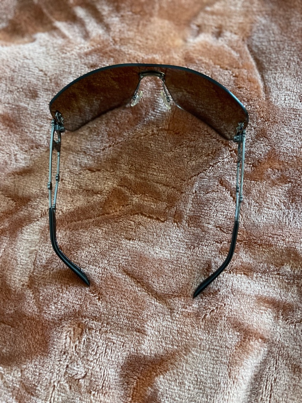 Christian Dior Sunglasses - Picture 7 of 12